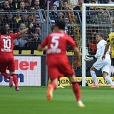 Bellarabi marca a los 8 segundos el gol
ms rpido en la historia de la Bundesliga