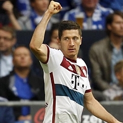 Lewandowski y Reus se cuelan en el Top 5 de la Bundesliga
