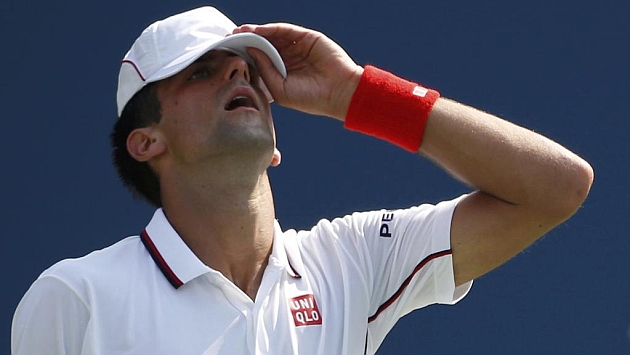 Djokovic, tras perder un punto ante Nishikori en el US Open. Foto: Reuters