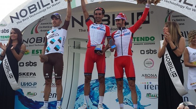 Caruso en el podio junto a Nocentini y Dani Moreno. FOTO: Prensa Katusha Team