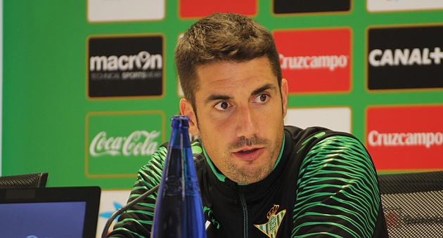 Velzquez, en rueda de prensa | Foto: Real Betis