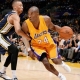 Kobe se remanga y lidera la remontada de los Lakers con 26 puntos