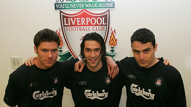 Xabi Alonso, Luis Garca y Antonio Nez llegaron al Liverpool en 2004 de la mano de Bentez. / FOTO: JOS A. GARCA