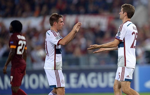 Lahm y Mller celebran uno de los goles del Bayern frente a la Roma. FOTO: AFP