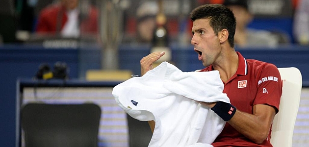 Novak Djokovic durante un partido en Shanghai / AFP