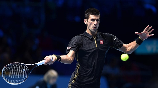 Novak Djokovic (27) durante la semifinal frente al japons Kei Nishikori. Foto: AFP