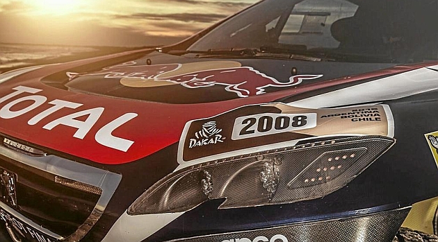 Peugeot muestra la versin
final del 2008 DKR para el Dakar