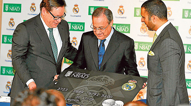 favoriete Toestand morgen Real Madrid: Real Madrid remove cross from badge for Abu Dhabi Bank -  MARCA.com (English version)