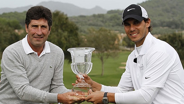 Jos Mara Olazbal (48) y Rafa Nadal (28) en la presentacin del II Olazbal&Nadal Invitational Torneo de Golf.