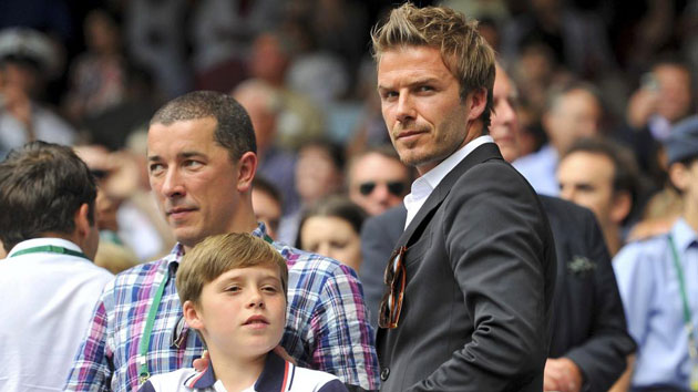 Beckham y su hijo sufren un accidente de trfico