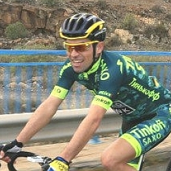 Contador estrena maillot