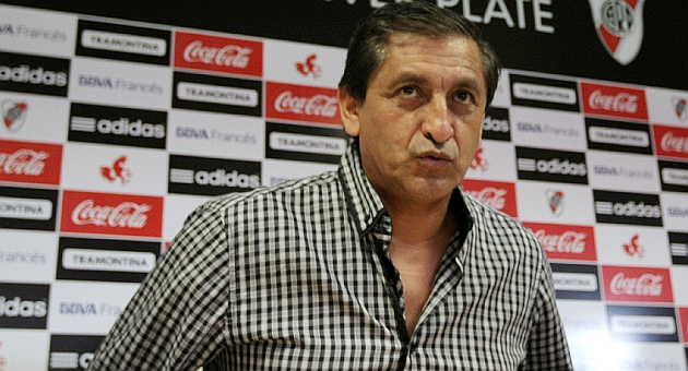 Ramn Daz, seleccionador de Paraguay, asunto de Estado