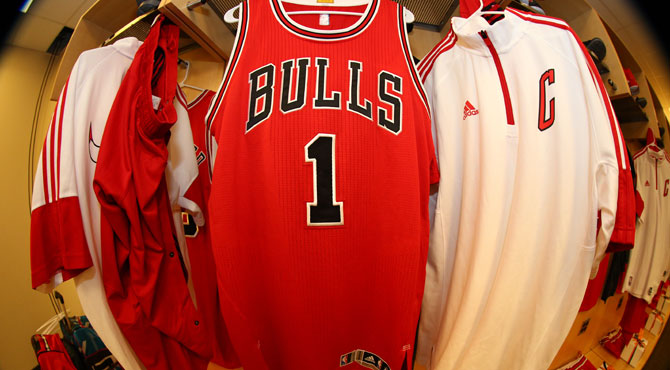 Pau Gasol descubre en MARCA cmo es el vestuario de los Bulls