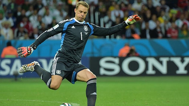 Neuer, L'Équipe's player of the year