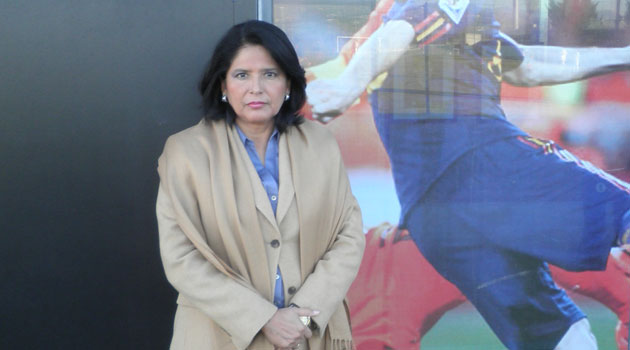 Susana Cuba, posando para MARCA, en su visita a la RFEF en Las Rozas.