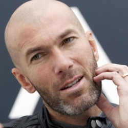 Zidane: Renovara a
Ancelotti sin dudarlo