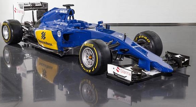 Sauber regresa al azul con el C34