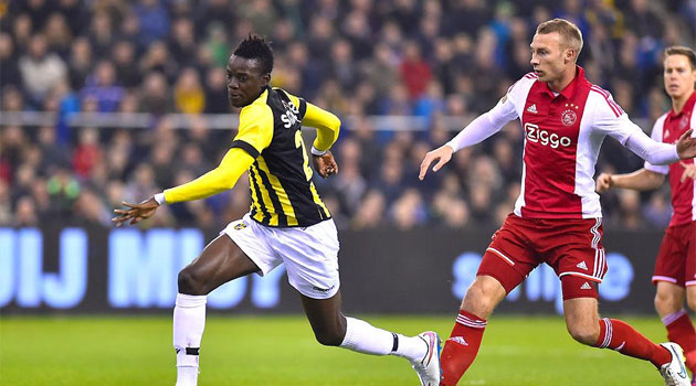 El Ajax vuelve a pinchar y deja escapar al PSV Eindhoven