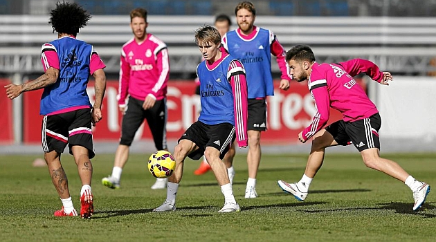 Real Madrid: Real Madrid include Martin Ødegaard in Champions League