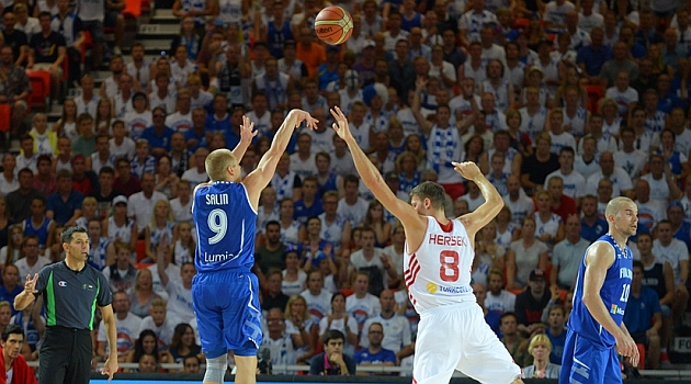 Sasu Salin. FOTO: FIBA.com