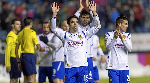 Galarreta aplaude al final del partido en El Sadar / Daniel Fernndez (Marca)