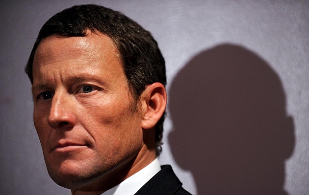 Armstrong admite ser el responsable de un accidente de trfico