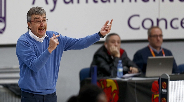 Terremoto en la Liga femenina: Dimite Ramn Jordana como entrenador del Girona