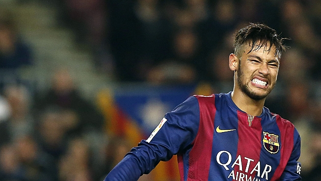 Neymar se lamenta por una ocasin en el partido de Copa ante el Villarreal / REUTERS