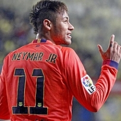 Neymar amenaza al pichichi Aspas