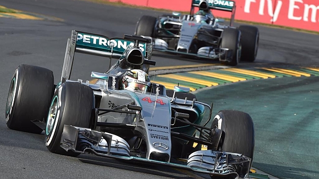 Ecclestone revela que la FIA ayud a Mercedes a desarrollar su motor