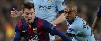 El Camp Nou se rinde a un deslumbrante Messi