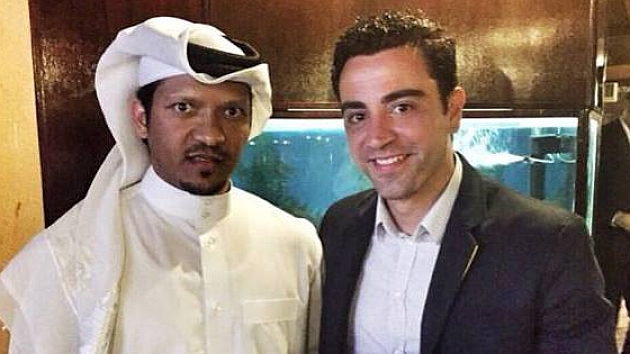 Xavi, junto a Muhammed Ghoulam, director deportivo del Al Sadd. / INSTAGRAM
