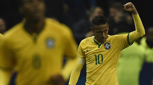 Dunga: Neymar slo puede crecer y esperamos que supere a Pel en Mundiales