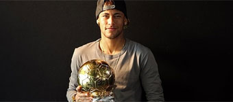 Neymar recibe el premio 'Samba de Oro'