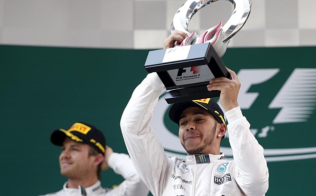 Hamilton califica a Rosberg de poco ambicioso