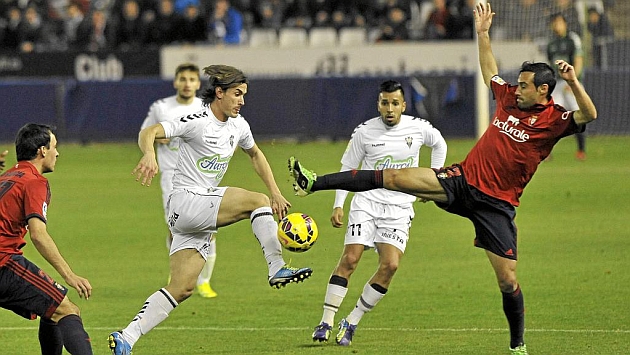 El Albacete se impuso en la primera vuelta a Osasuna por 2-0 / Manuel Podio (Marca)