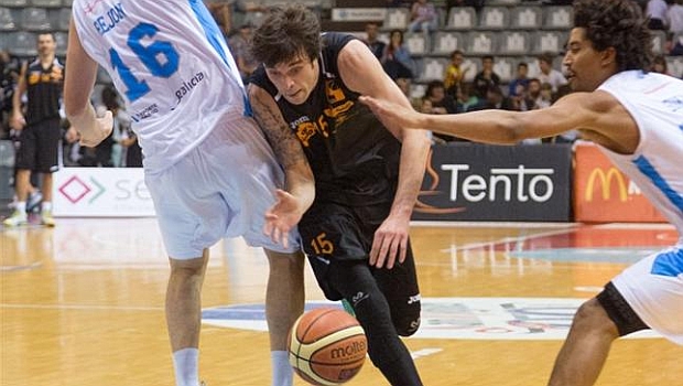 41 puntos de valoracin de Oro y 5 triples para mirar a la ACB: El sueo de Lleida