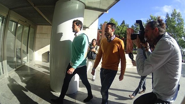 Hector Rodas y Xavi Torres entran a declarar en Valencia.