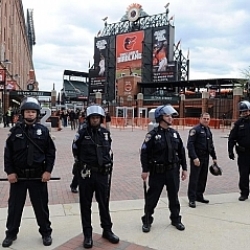 Suspendido un partido de bisbol por disturbios en Baltimore
