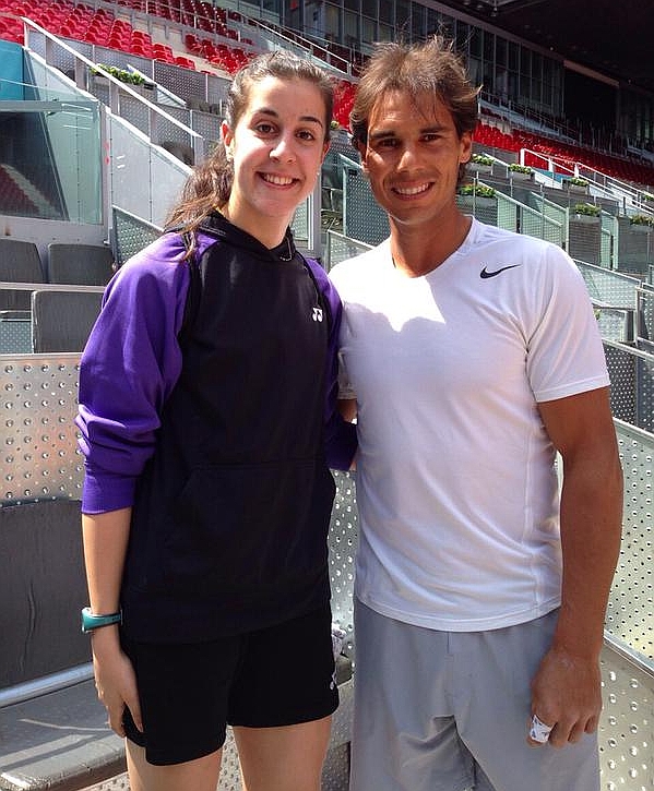 Carolina Marn y Rafa Nadal. Foto: Twitter de la jugadora de bdminton