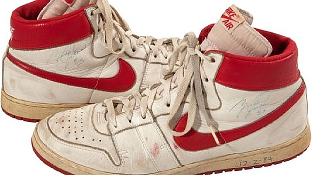 65.000 euros por las primeras zapatillas de Jordan en la NBA