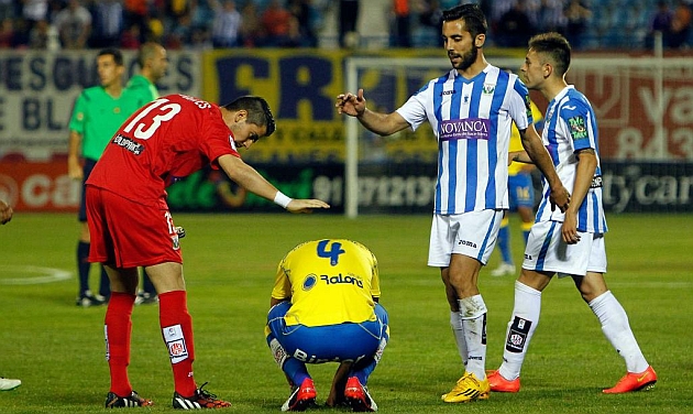 Vicente Gmez se lamenta tras acabar el choque en Legans / Pablo Moreno (Marca)
