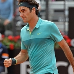 Federer: Digan lo que digan, Nadal es el favorito para Roland Garros