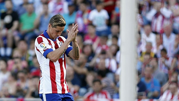 Fernando Torres, en un momento del partido contra el Barcelona. / BEATRIZ GUZMN (MARCA)