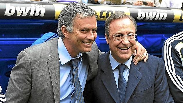 Florentino y Mourinho, sonrientes, durante la poca del portugus como tcnico del Real Madrid. FOTO: Juan Aguado (MARCA)