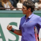 Federer remata la faena ante Monfils