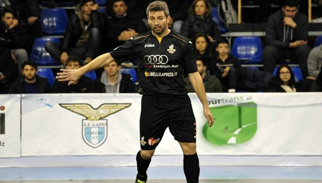 Jordi Torras durante un partido con el Asti.