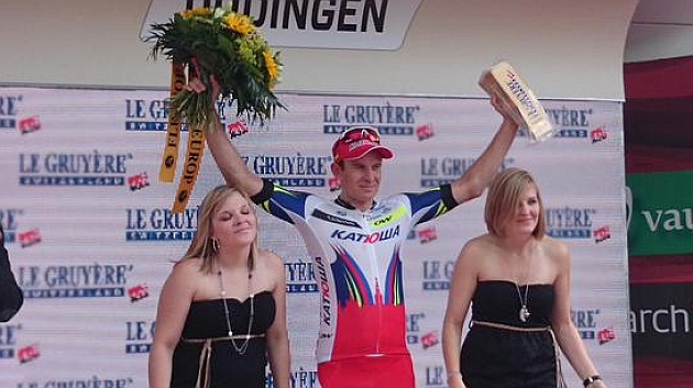 Kristoff gana a Sagan en la sptima etapa y Pinot sigue como lder
