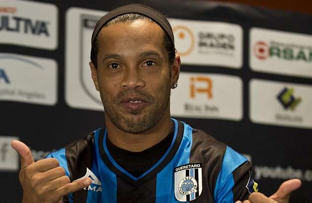Qu busca Ronaldinho de su nueva ciudad?