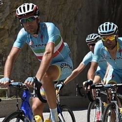 Un potente equipo para Nibali en el Tour